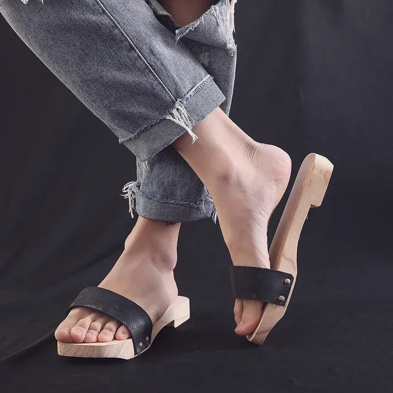 Geta Wooden Sandal - Jemma Leong Anime Jepang Shaman King