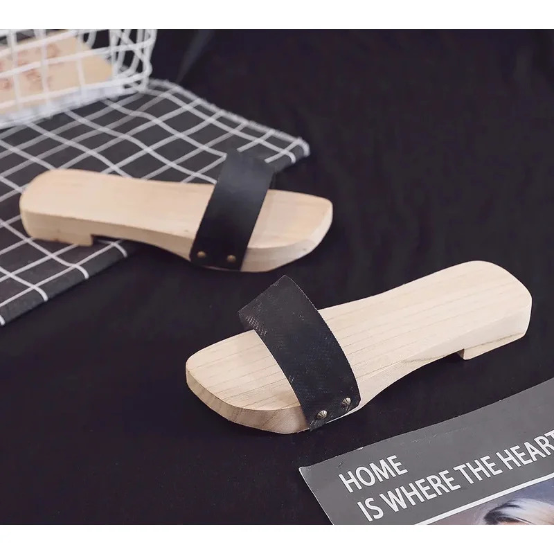Jemma Leong Anime Jepang Shama - Geta Wooden Sandal ulasan dan harga